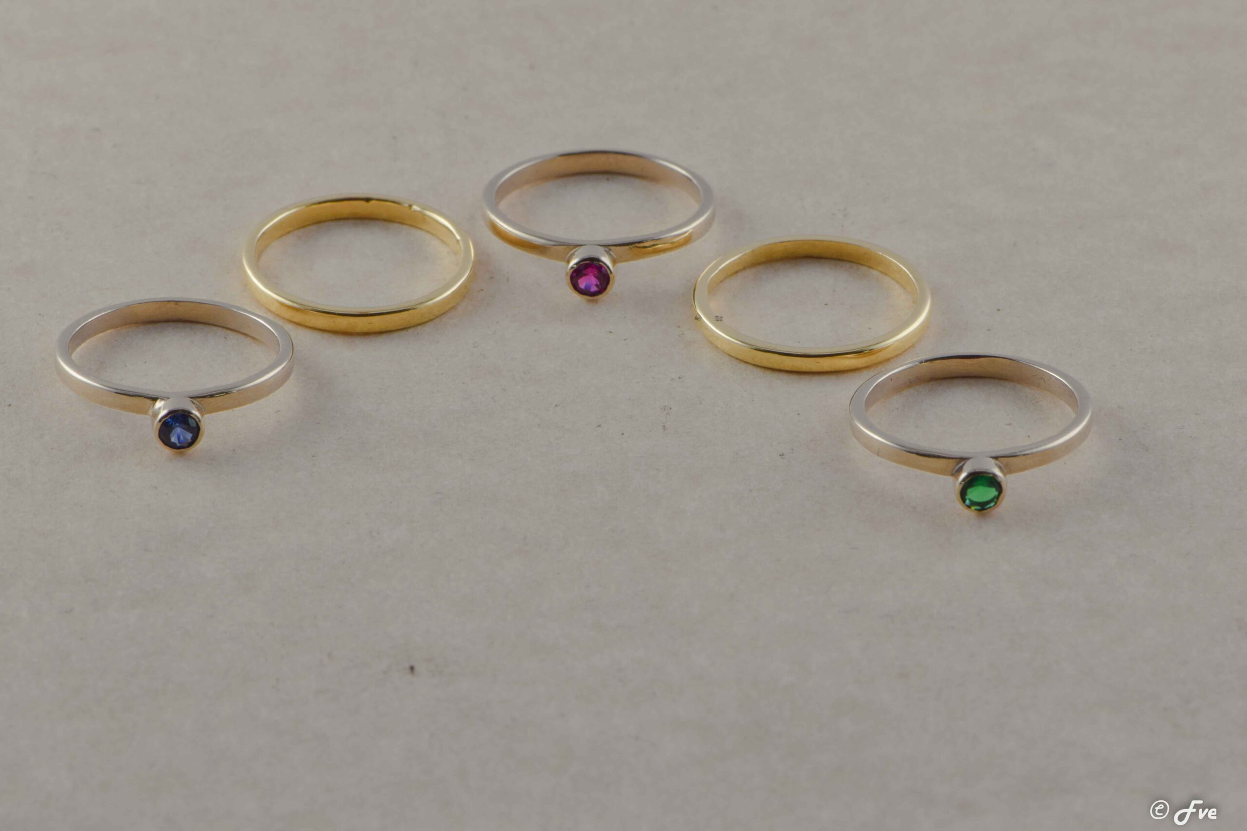 Fijne ring met edelsteen - Afbeelding 7