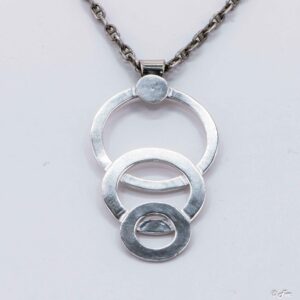 Hanger met ringen 3